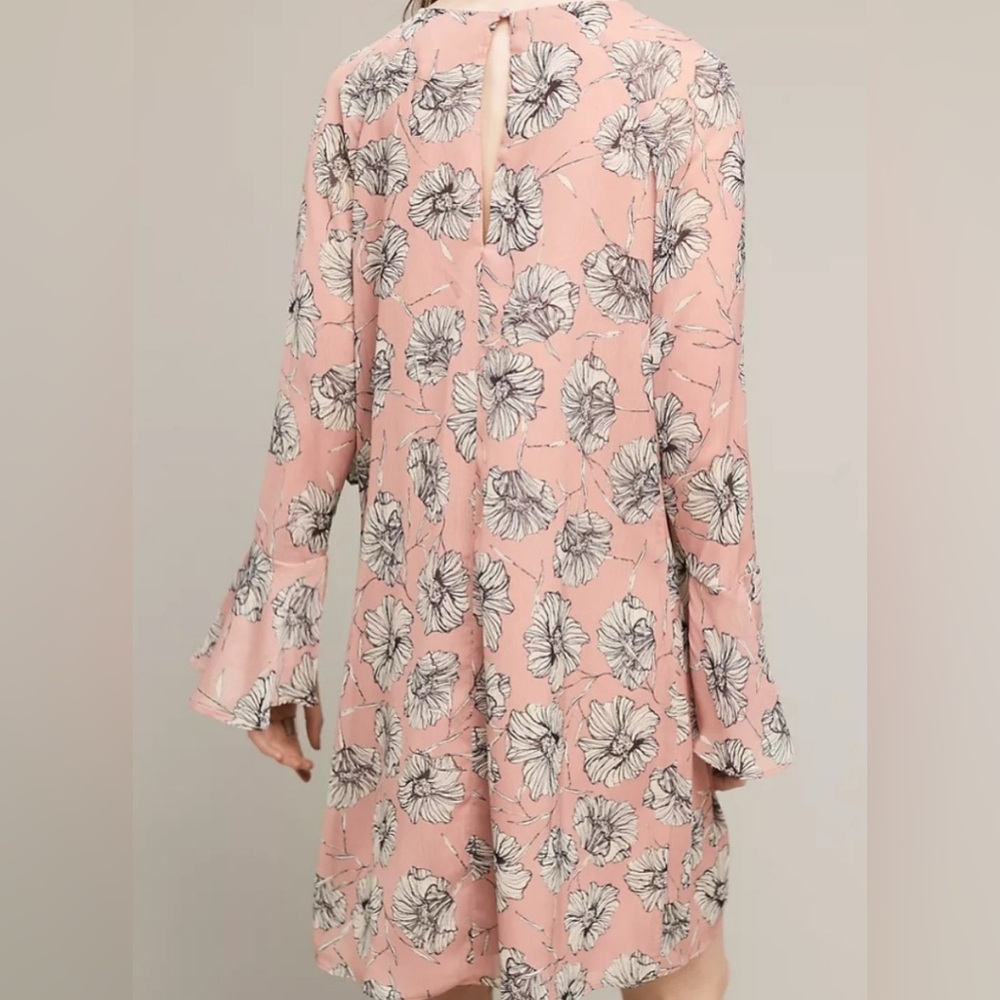 HD in Paris Anthropologie Floral Ruffle Bell Sleeves Pink Crepe Shift Dress - Picture 2 of 9